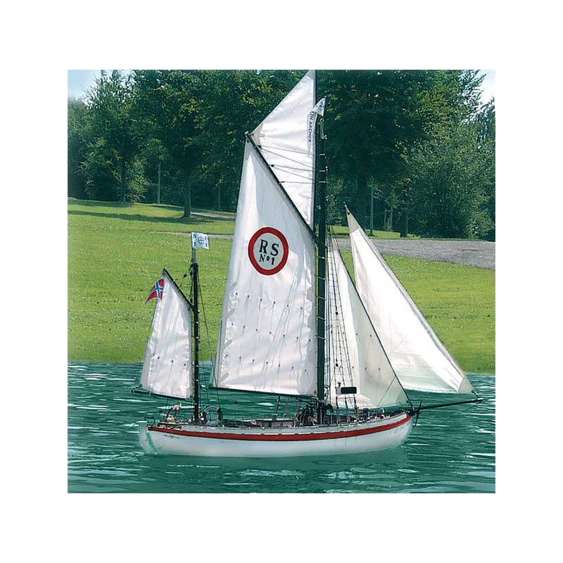 Bateau électrique radiocommandé COLIN ARCHER R/C 1/15