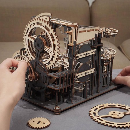 Puzzle 3D mécanique intermédiaire pour maquette Piste de billes Night City Puzzle 3D mécanique intermédiaire pour maquette Piste de billes Night City