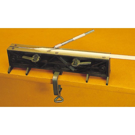 Accessoire pour bateau radiocommandé MACHINE A LISTEAUX Accessoire pour bateau radiocommandé MACHINE A LISTEAUX