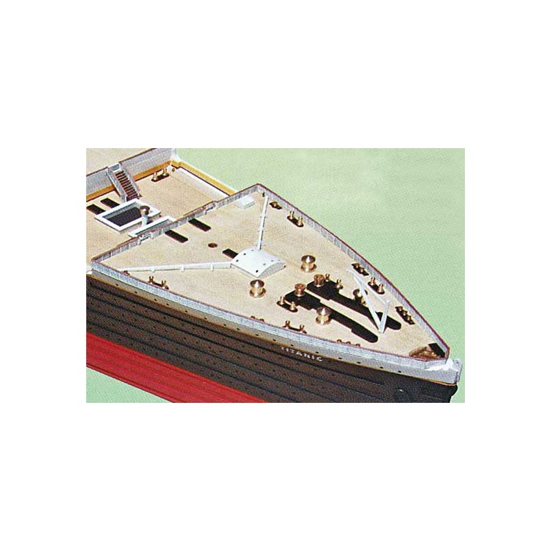 Bateau électrique radiocommandé TITANIC 1/200 BOITE N° 1