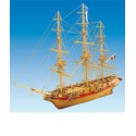Bateau statique ASTROLABE 1/50 Bateau statique ASTROLABE 1/50