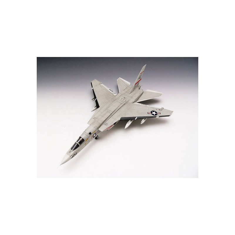 Maquette d'avion en plastique RA-5C VIGILANTE