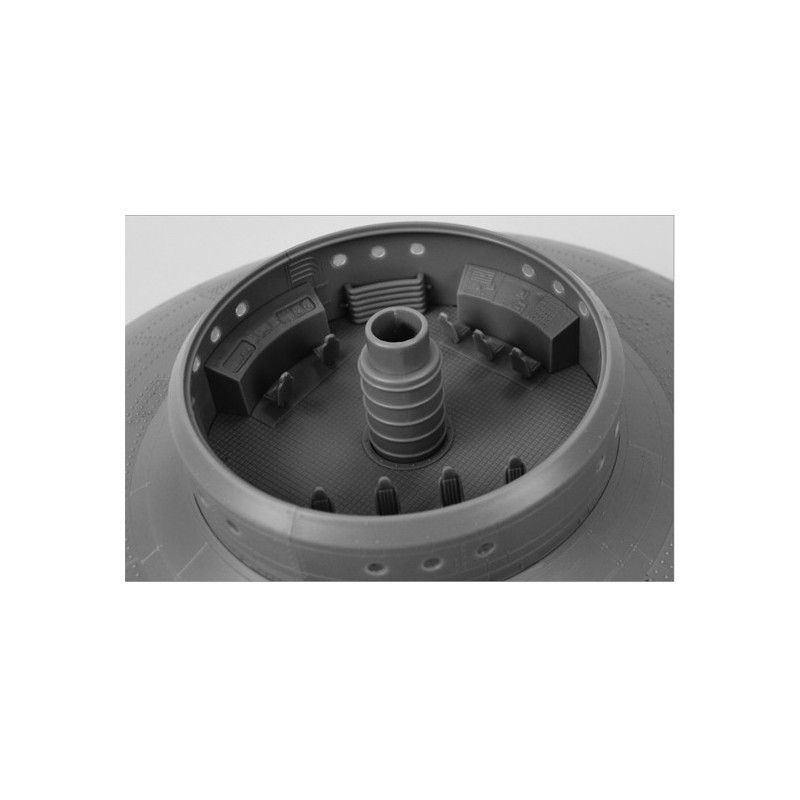 Maquette d'avion en plastique HANEBU II Saucer 1/72