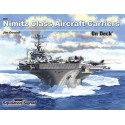 Livre NIMITZ CLASS CARRIER ON DECK