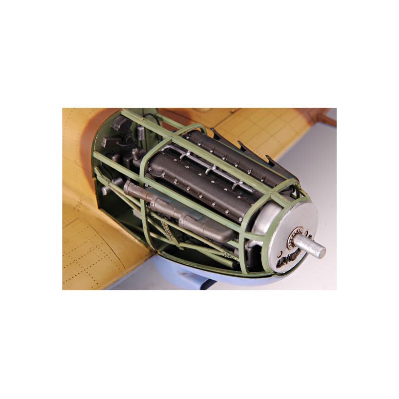 Maquette d'avion en plastique SPITFIRE MK.VB/TROP Maquette d'avion en plastique SPITFIRE MK.VB/TROP