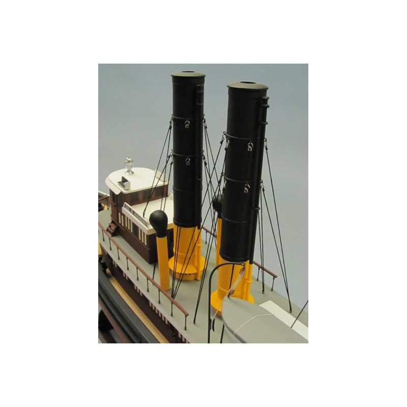 Bateau électrique radiocommandé Remorqueur le George W Washburn