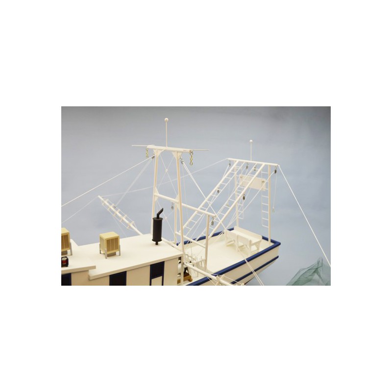 Bateau électrique radiocommandé RUSTY Shrimp Boat R/C