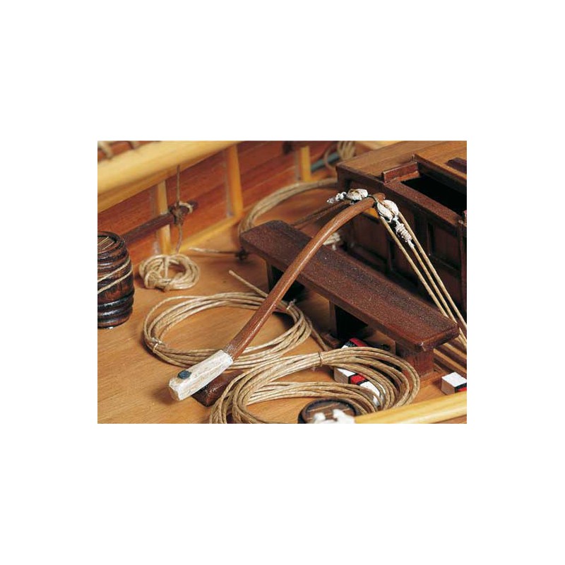 Bateau statique LE CAMARET