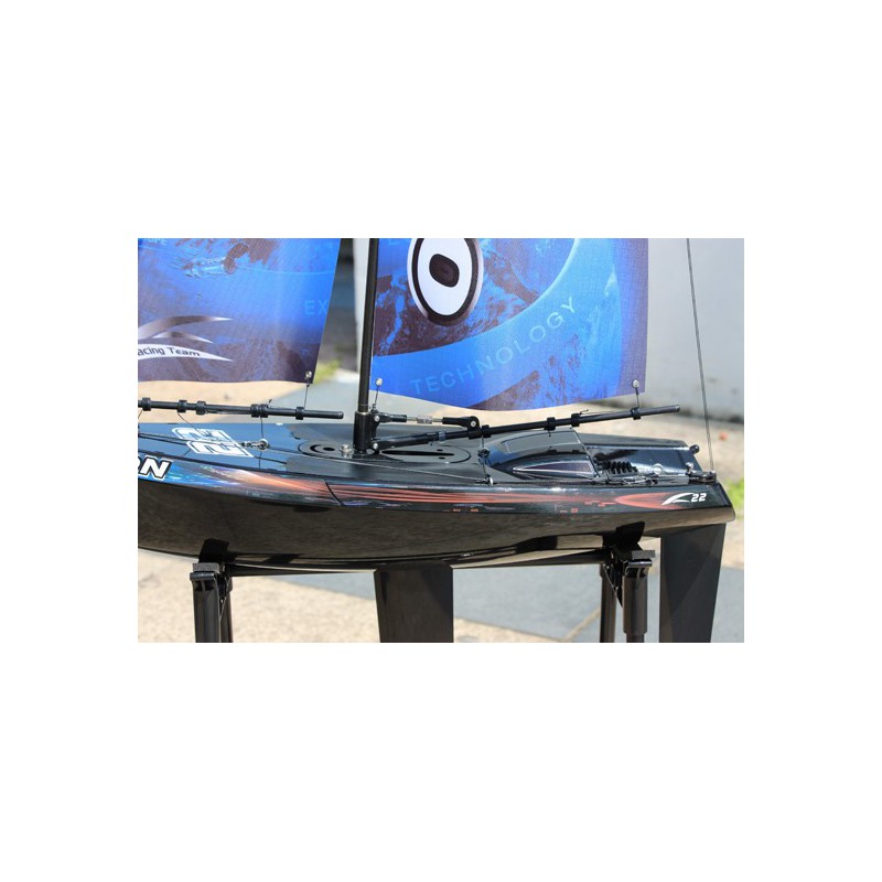 Voilier radiocommandé ORION RTS V2