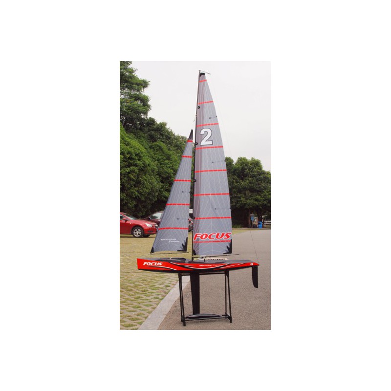 Voilier radiocommandé FOCUS II RTR / MHD4S