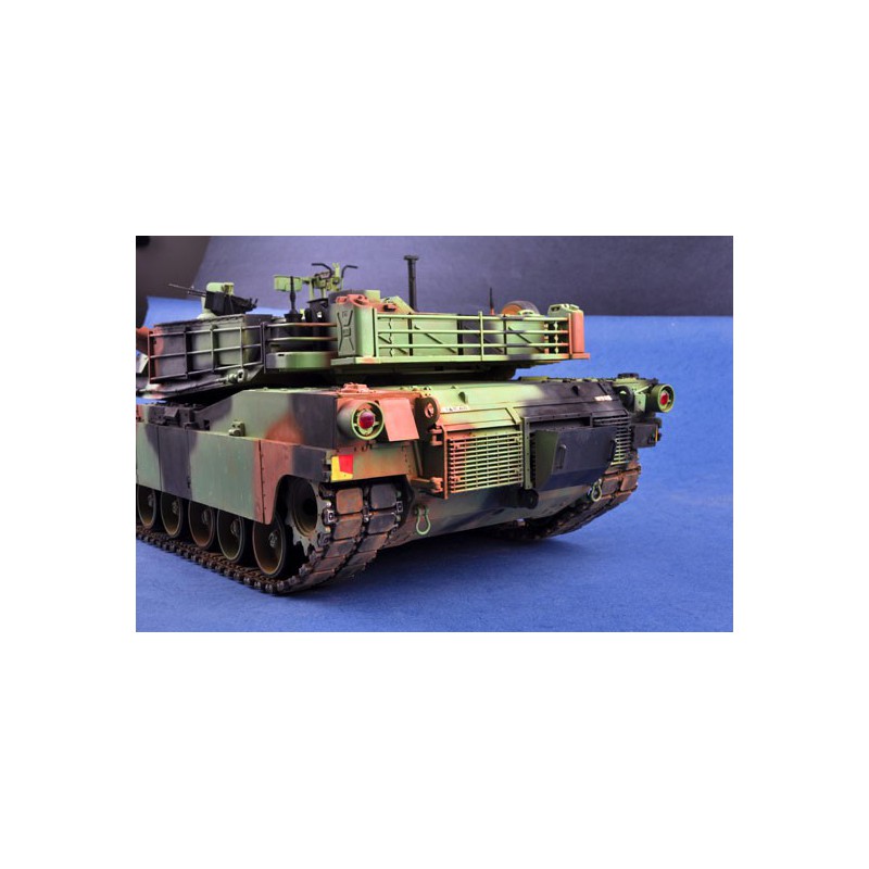 Maquette de Char en plastique US M1A1 AIM MBT