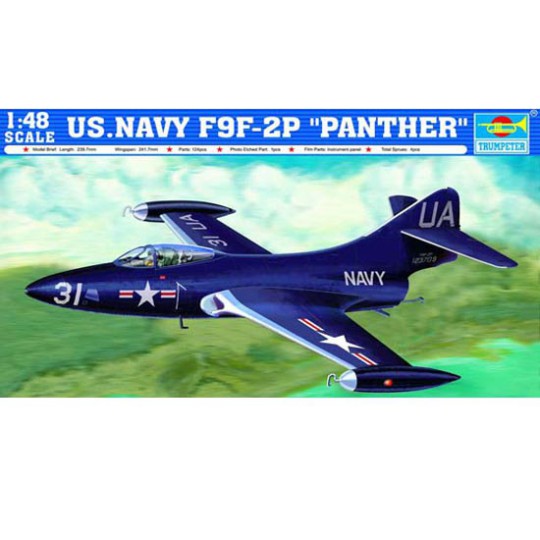 Maquette d'avion en plastique F9F-2P PANTHER Maquette d'avion en plastique F9F-2P PANTHER