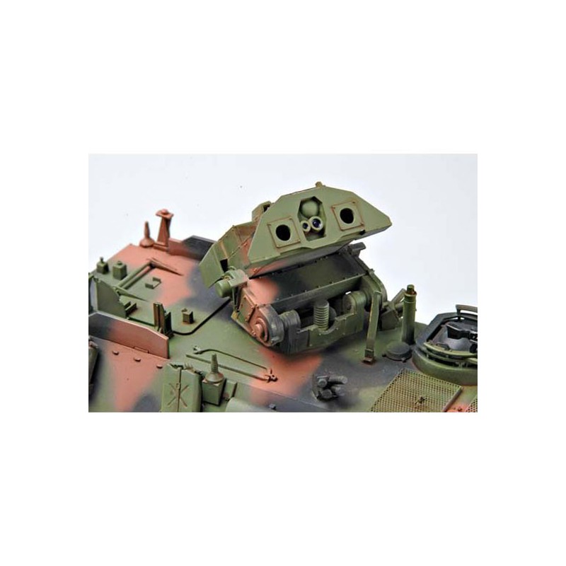 Maquette de Char en plastique USMC LAV-AT