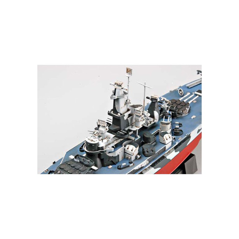Maquette de Bateau en plastique USS ALABAMA BB-60