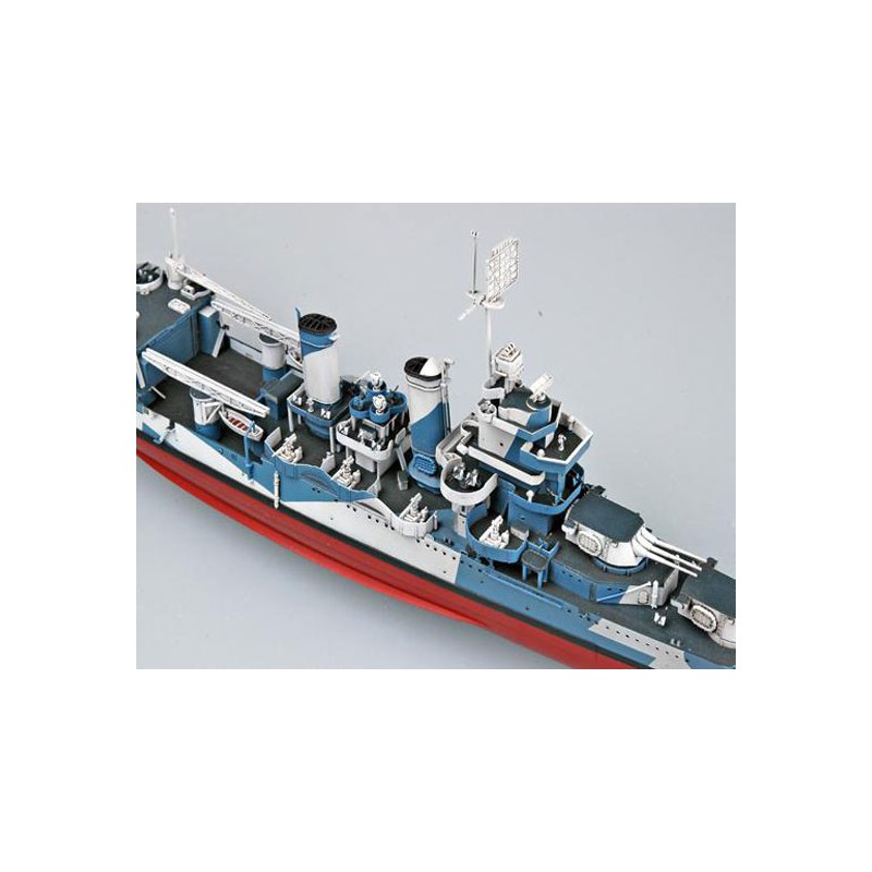 Maquette de Bateau en plastique USS SAN FRANCISCO CA-38