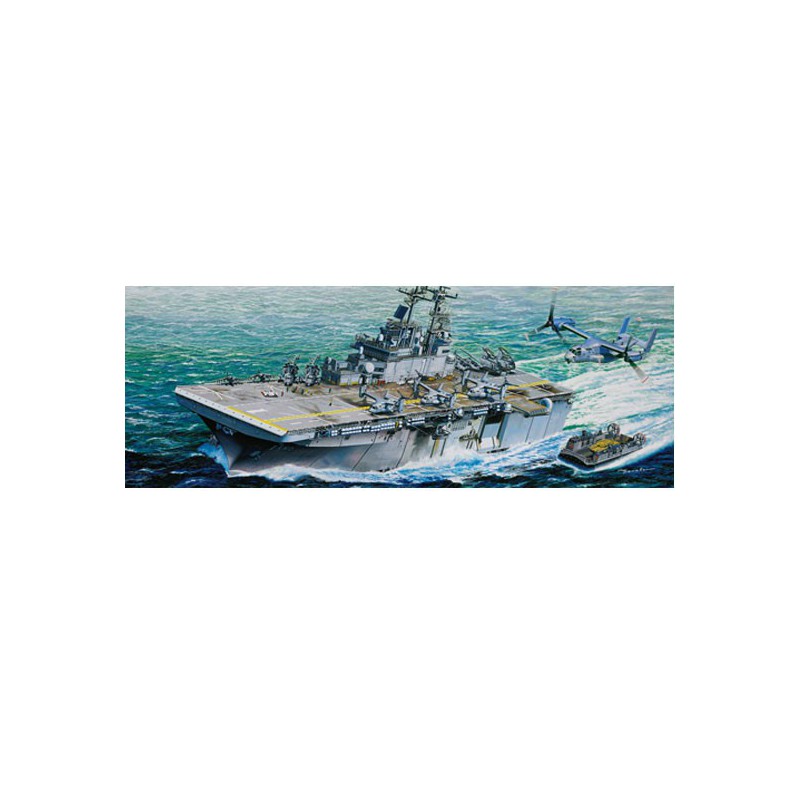 Maquette de Bateau en plastique USS WASP LHD-1