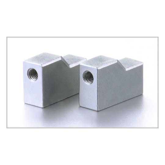 Pièce pour voiture electrique tous chemin 1/10 2 BATIS DE SERVO EN ALUMINIUM Pièce pour voiture electrique tous chemin 1/10 2 BATIS DE SERVO EN ALUMINIUM
