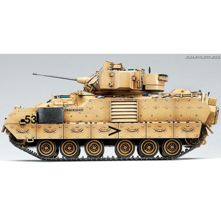 Maquette de Char en plastique M2A2 BRADLY OIF 1/35 Maquette de Char en plastique M2A2 BRADLY OIF 1/35