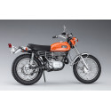 Maquette de moto en plastique Yamaha Enduro DT250 « Orange Mandarine » 1:10 SP529 Maquette de moto en plastique Yamaha Enduro DT250 « Orange Mandarine » 1:10 SP529