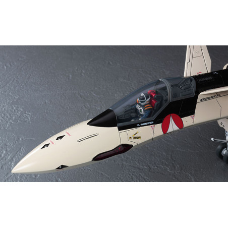Maquette plastique YF-19 MACROSS PLUS 1:48 MC01 Maquette plastique YF-19 MACROSS PLUS 1:48 MC01