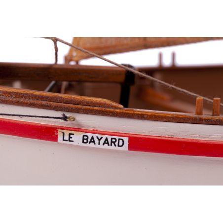 Bateau statique Le Bayard 1/30 Bateau statique Le Bayard 1/30