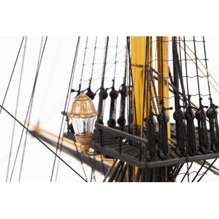 Bateau statique HMS VICTORY 134cm 1/75 Bateau statique HMS VICTORY 134cm 1/75