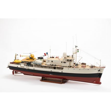 Bateau électrique radiocommandé CALYPSO RC 1/45 2018 Bateau électrique radiocommandé CALYPSO RC 1/45 2018