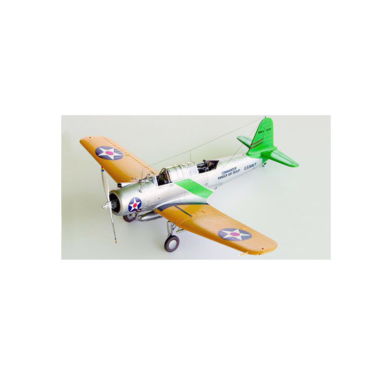 Maquette d'avion en plastique SB2U-1 Vindicator Commander air group USS Range (CV4) 1/48
