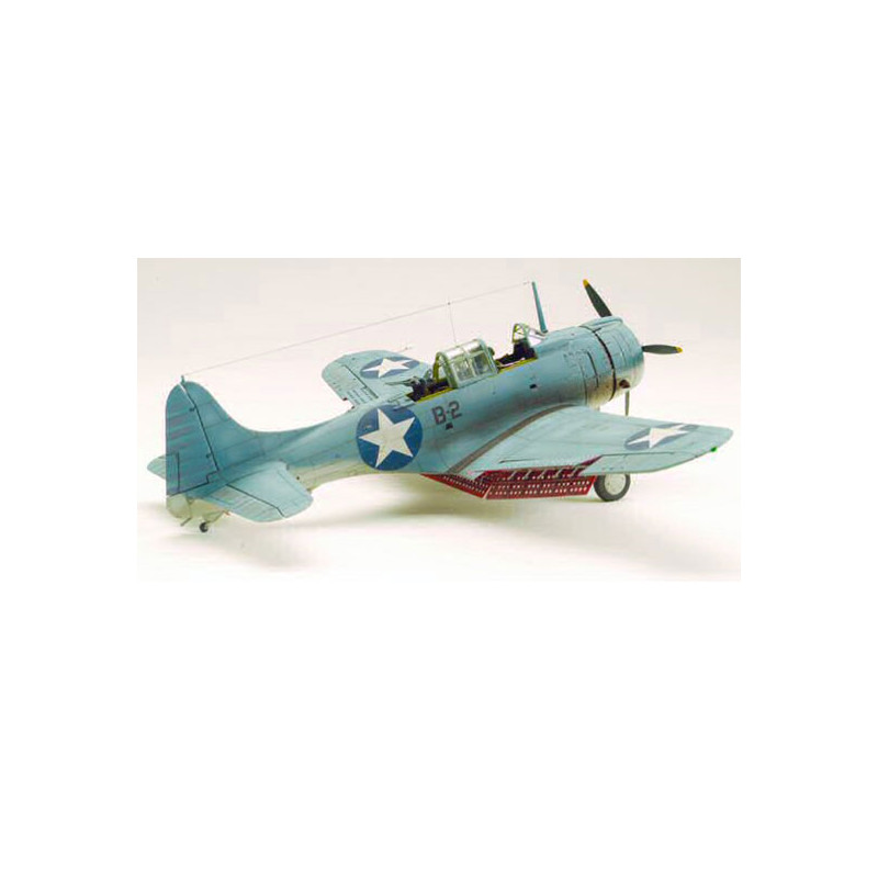 Maquette d'avion en plastique SBD-3 Dauntless VB-3 USS Yorktown Battle of Midway 1/48