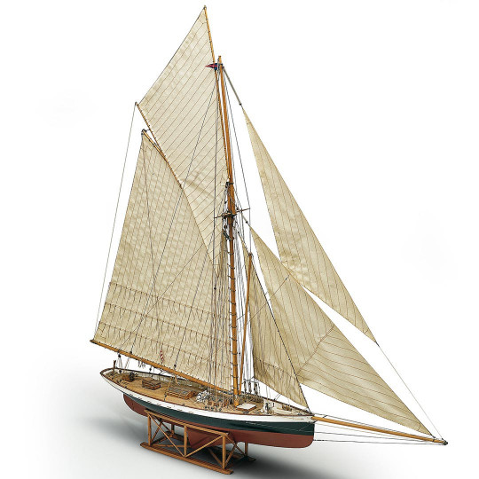 Bote esttica PURITAN 1/50