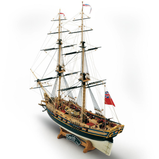 Bote esttica H.M.S. SWIFT 1/70