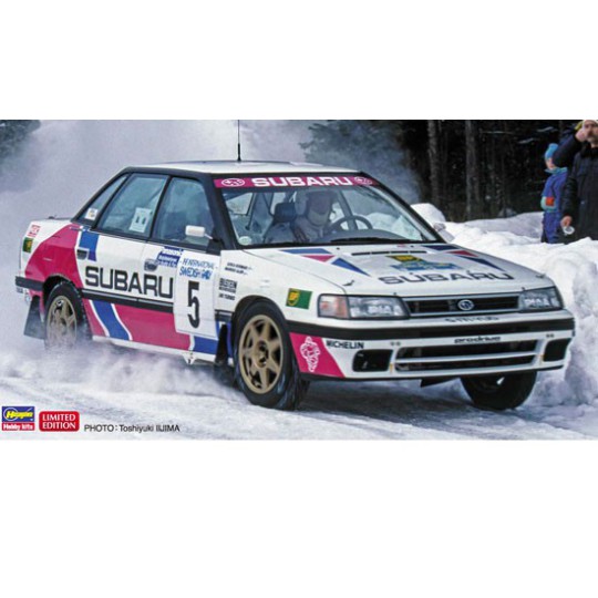 Maquette de voiture en plastique SUBARU LEGACY RALLY 1/24 Maquette de voiture en plastique SUBARU LEGACY RALLY 1/24