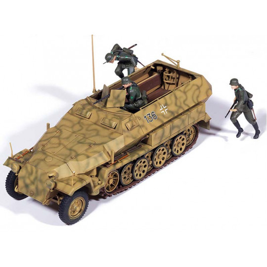 Maquette de char en plastique Sd.kfz.251/1 Ausf.C 1:35 Maquette de char en...