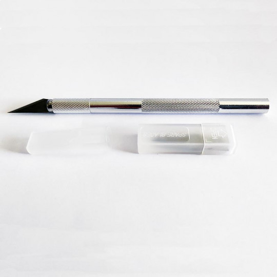 Couteau pour maquette...