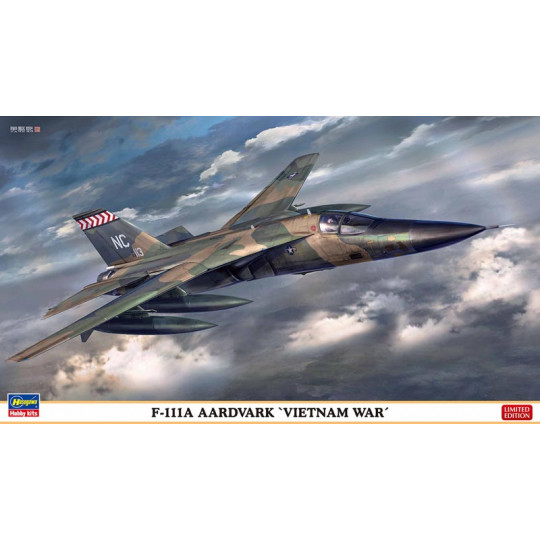 Maquette d'avion en plastique F-111A Aardvark 'Vietnam war' 1/72 Maquette d'avion en...