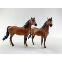 Maquette en bois à construire Chariot de fûts de bière avec chevaux 1:12 Maquette en bois à construire Chariot de fûts de bière avec chevaux 1:12