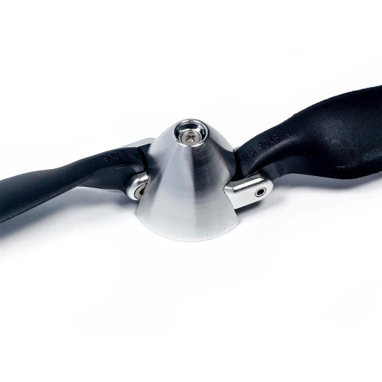 Accessoire embarqué Cône aluminium diam. 30mm avec hélice repliable 9x6, 4 pinces de fixation incluses Accessoire embarqué Cône...