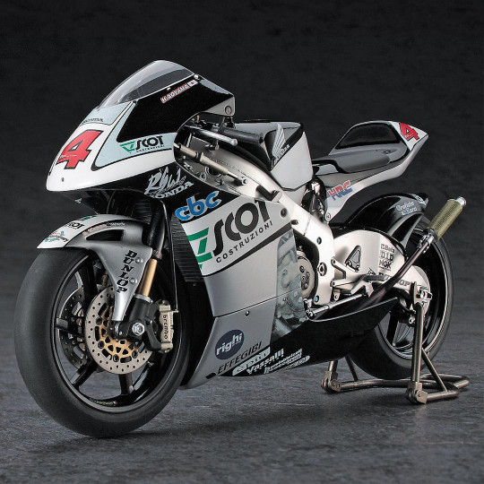 Maquette plastique de moto Honda RS250RW "2009 WGP 250 Champion" BK1 1:12 Maquette plastique de moto...