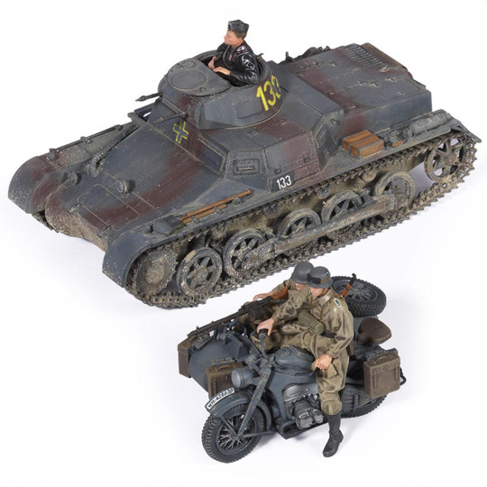 Maquette de char en plastique Panzer I Ausf.B et moto 1:35 Maquette de char en...