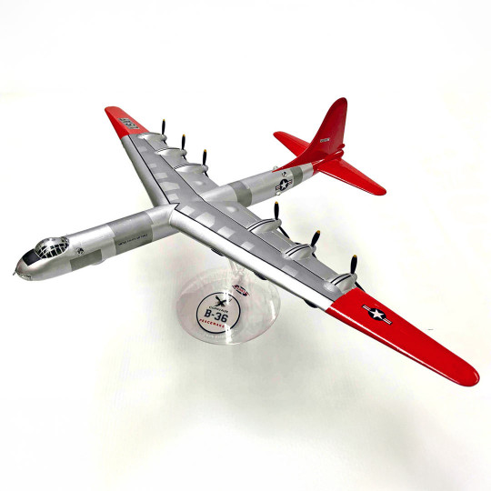 Maquette plastique d’avion B-36 Peacemaker 1:184 Maquette plastique d’avion...
