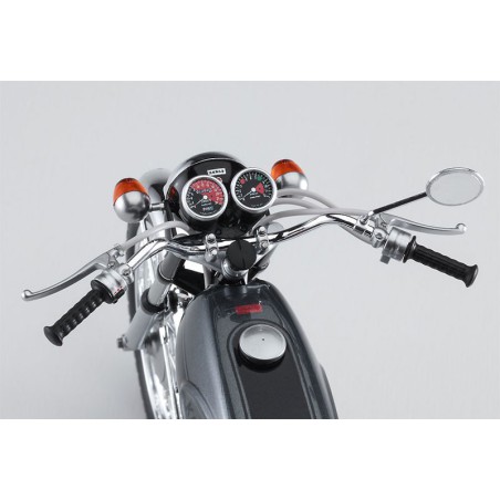 Maquette de moto en plastique Kawasaki 500-SS/MACH III 1/12 Maquette de moto en plastique Kawasaki 500-SS/MACH III 1/12