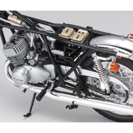 Maquette de moto en plastique Kawasaki 500-SS/MACH III 1/12 Maquette de moto en plastique Kawasaki 500-SS/MACH III 1/12