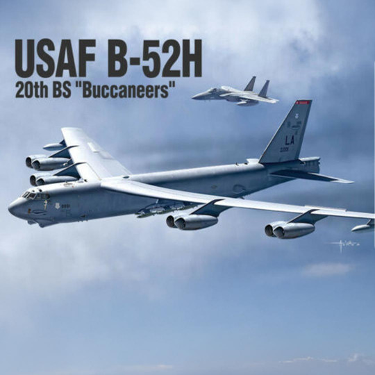 Maquette d’avion en plastique USAF B-52H 20th BS Buccaneers 1:144 Maquette d’avion en...