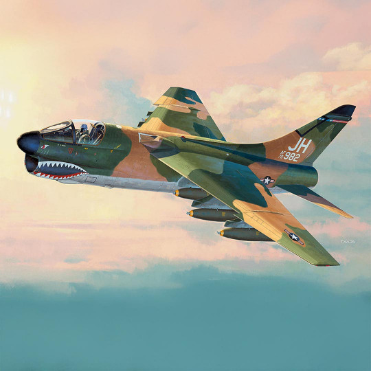 Maquette plastique d’avion A-7D Corsair II « Vietnam » 1:48 Maquette plastique d’avion...