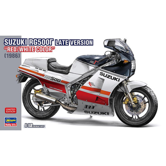 Maquette plastique de moto Suzuki RG Gamma 500 1986 dernière version 1:12 Maquette plastique de moto...