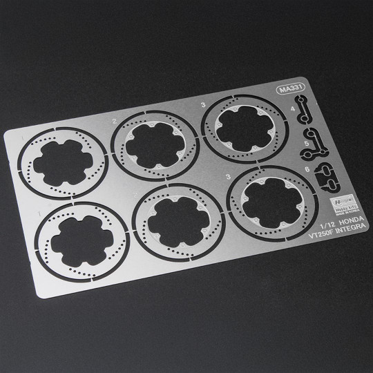 Maqueta de moto de plástico...