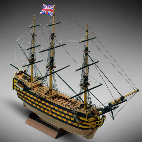 Bote esttica H.M.S. Victory