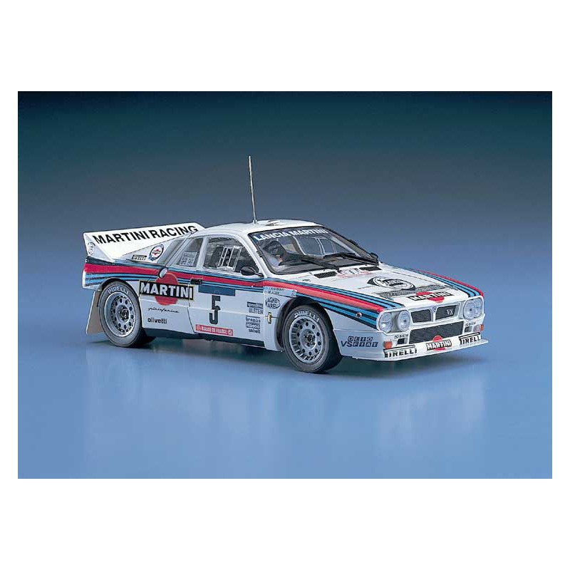 Maquette de voiture en plastique LANCIA 037 RALLY 84 1/24