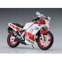 Maquette de moto en plastique Yamaha TZR250 (1KT) 1/12 Maquette de moto en plastique Yamaha TZR250 (1KT) 1/12