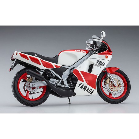 Maquette de moto en plastique Yamaha TZR250 (1KT) 1/12 Maquette de moto en plastique Yamaha TZR250 (1KT) 1/12